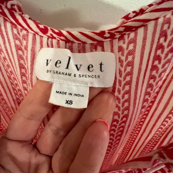 Velvet brand button down sleeveless top, like new, red and white, size XS - Picture 3 of 5
